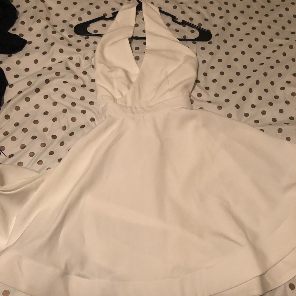 Party Dresses - Picture 6 of 8